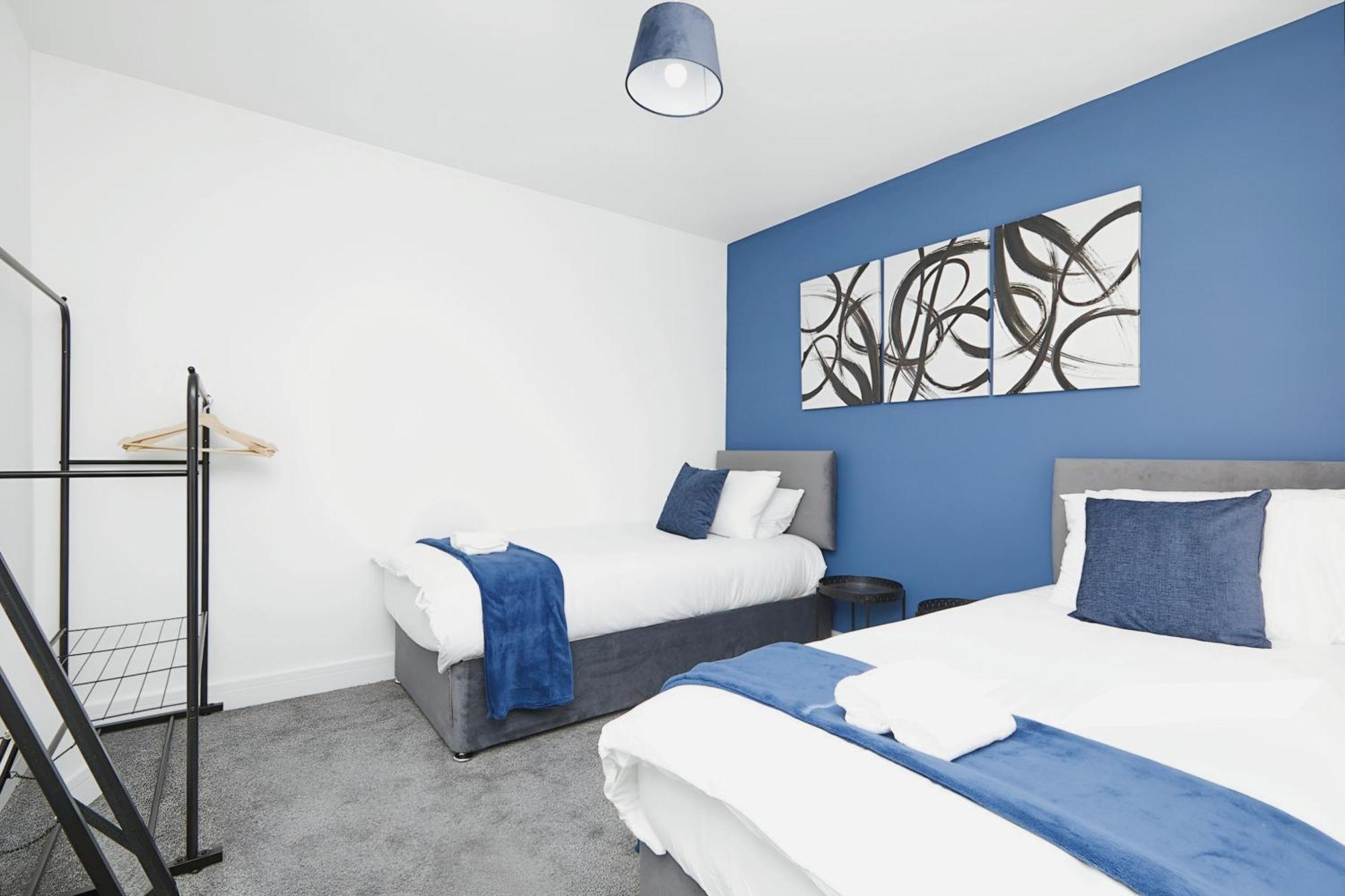 Modern Home In Derby City Centre - Free Gated Parking Exterior foto